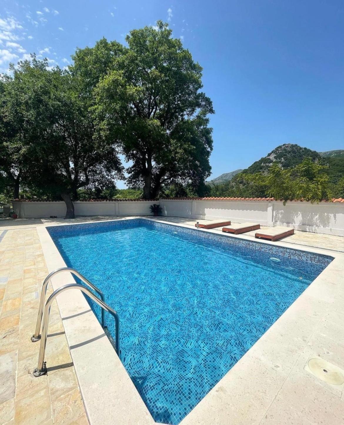 Stars Residence Petrovac ภายนอก รูปภาพ