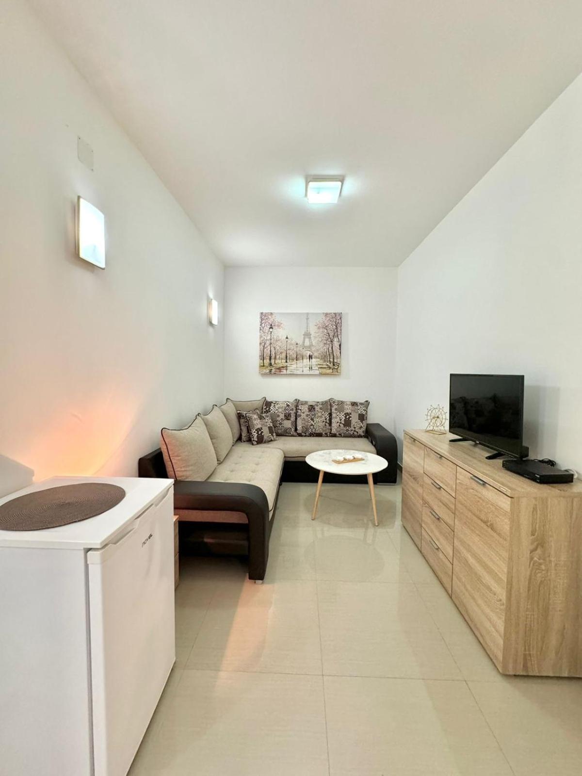 Stars Residence Petrovac ภายนอก รูปภาพ