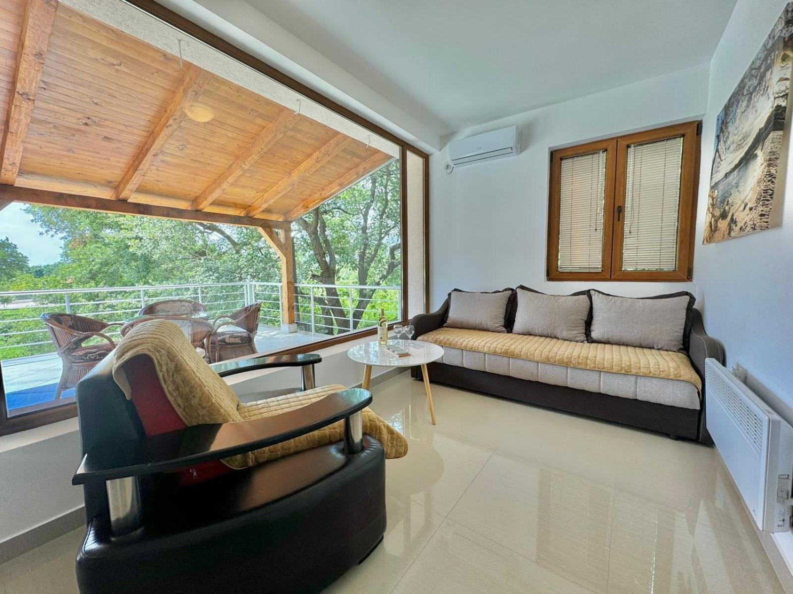 Stars Residence Petrovac ภายนอก รูปภาพ