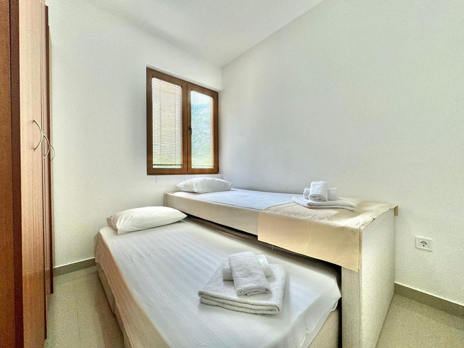 Stars Residence Petrovac ภายนอก รูปภาพ