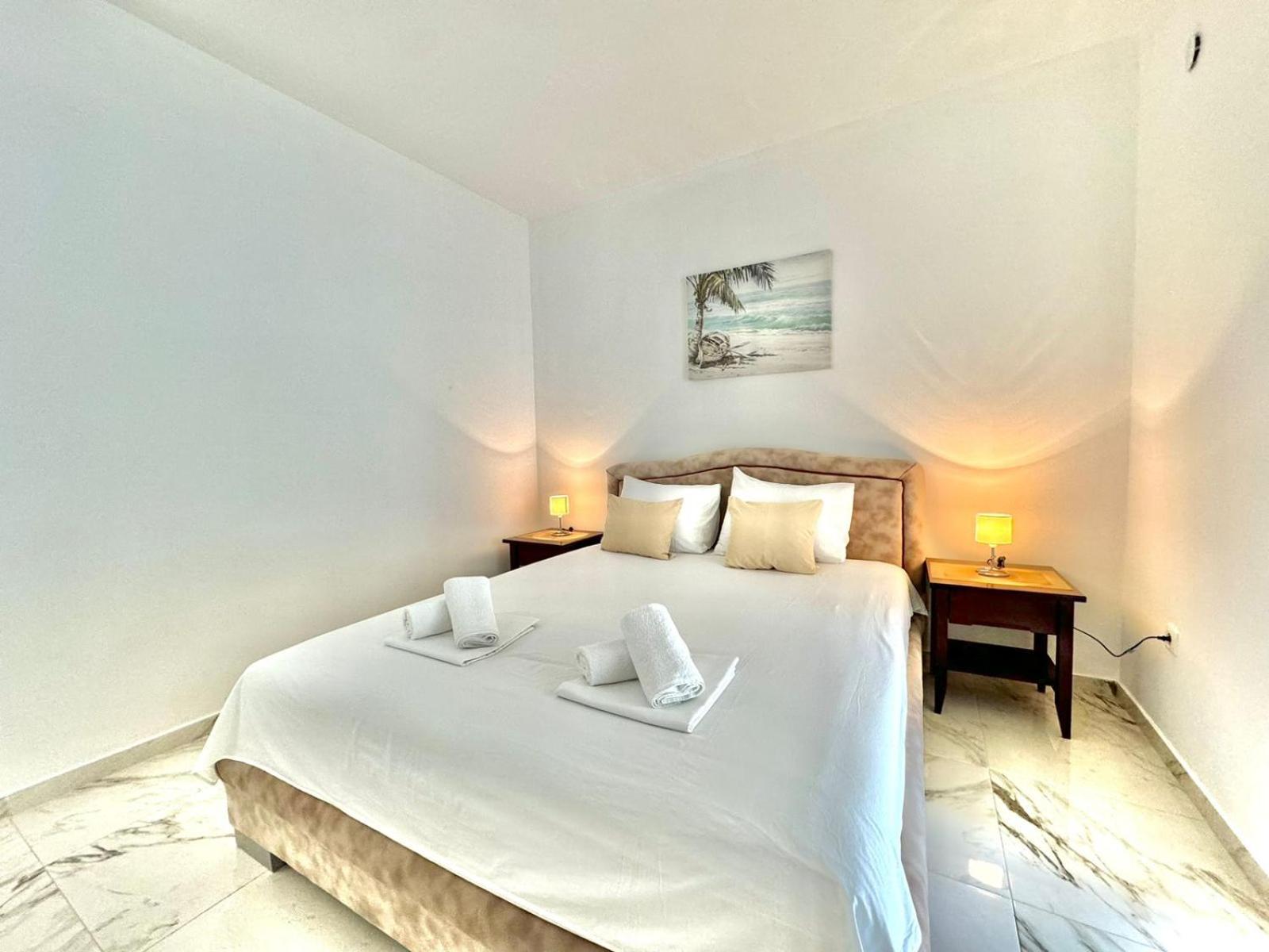 Stars Residence Petrovac ภายนอก รูปภาพ